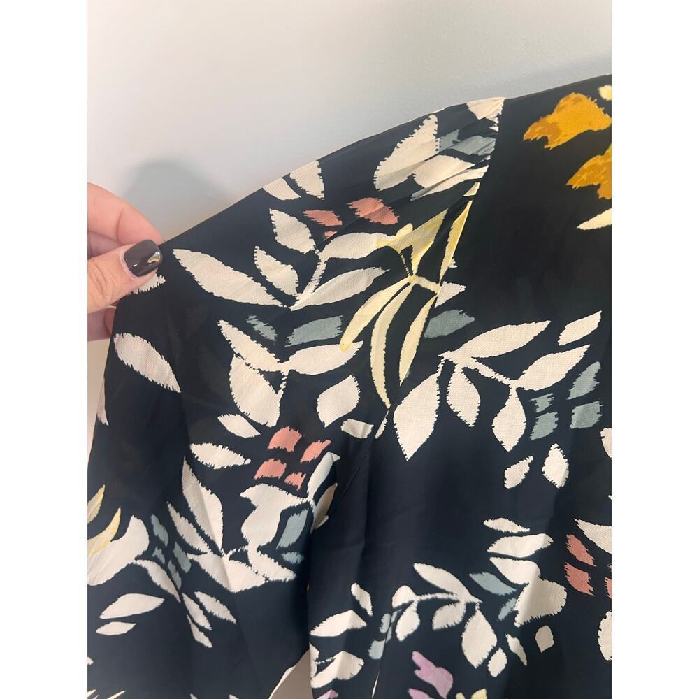 Ba&sh Cross 3/4 Sleeve V-Neck Blouse Black W/ Multicolored Leaf Print XS / US 2 - Picture 9 of 10